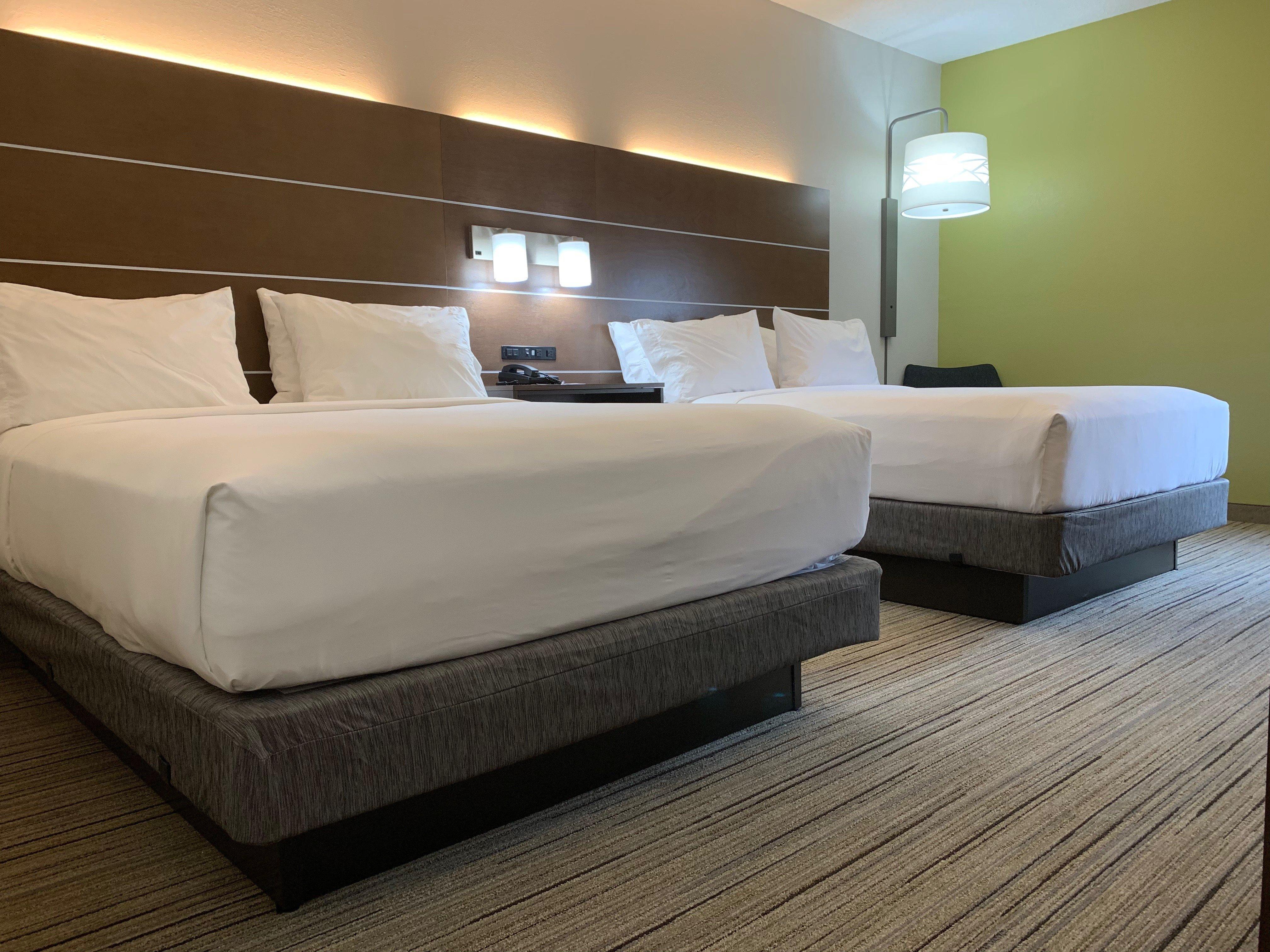 Holiday Inn Express Hillsborough-Durham Area By Ihg Екстер'єр фото