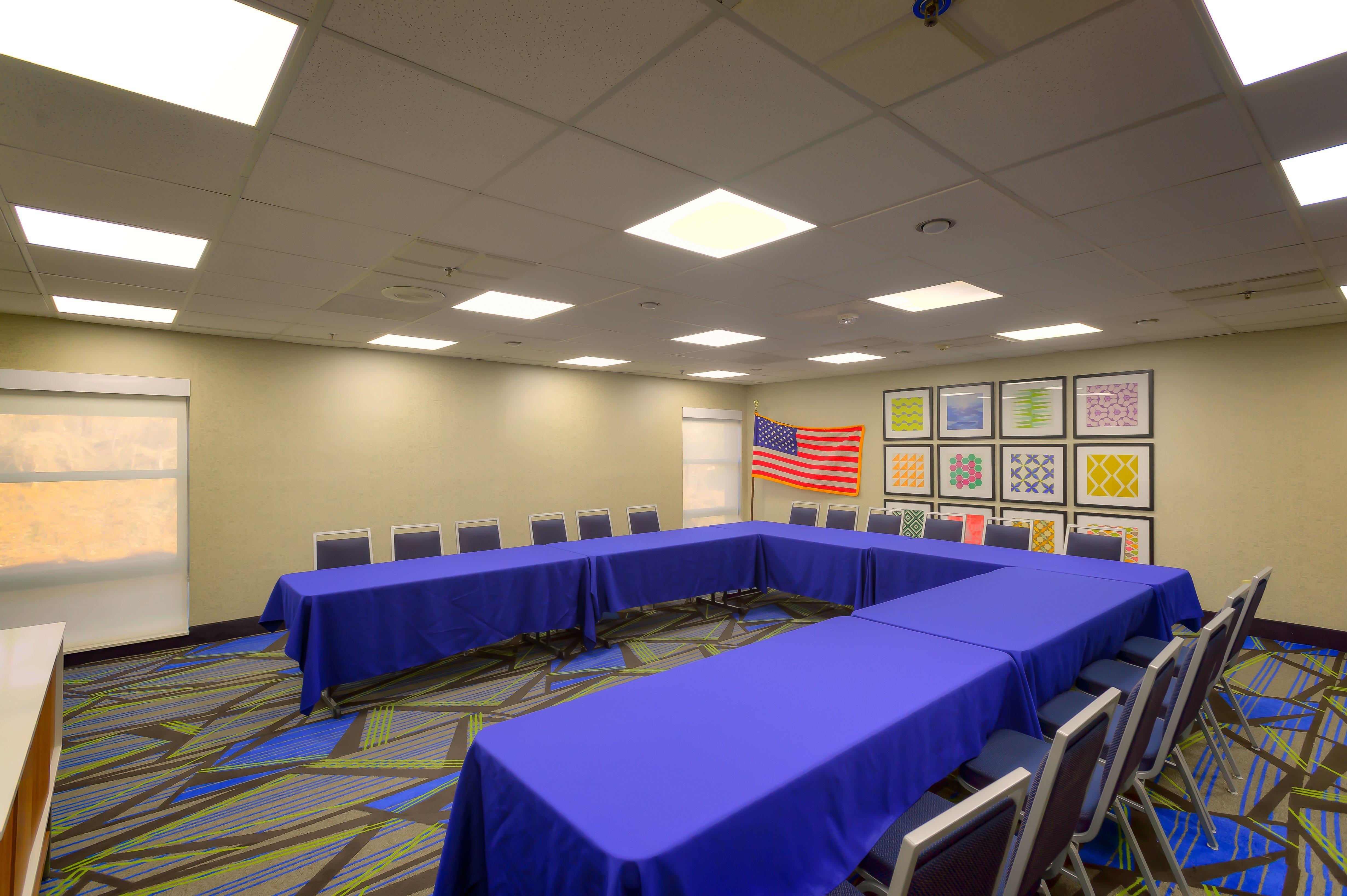 Holiday Inn Express Hillsborough-Durham Area By Ihg Екстер'єр фото